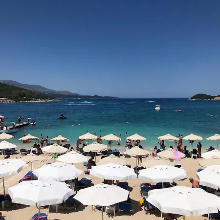 Seaside Genti Pollo Ksamil