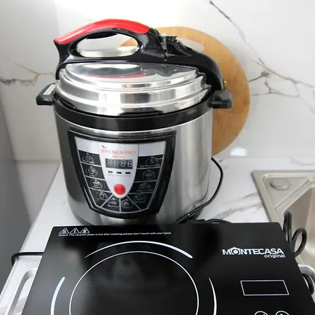 Seaside Genti Pollo Aparthotel