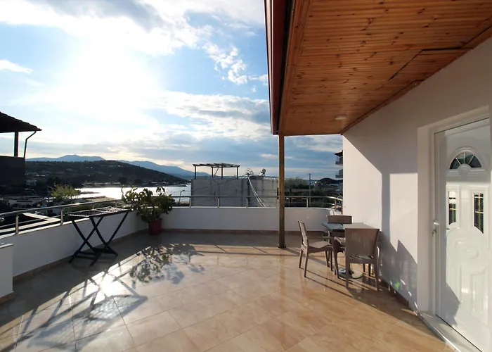 Seaside Genti Pollo 3* Ксамил