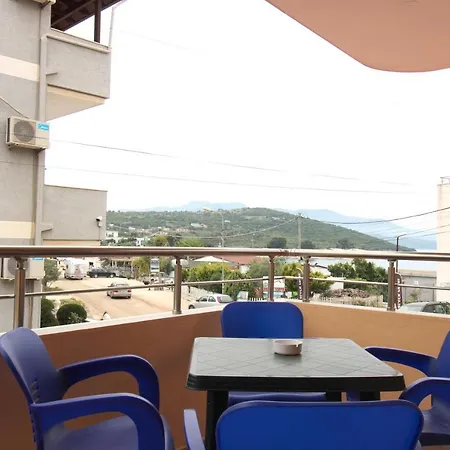 Апарт-отель Seaside Genti Pollo 3*