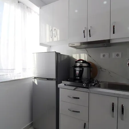 Seaside Genti Pollo Ксамил