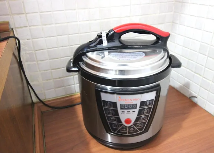 Seaside Genti Pollo 3*