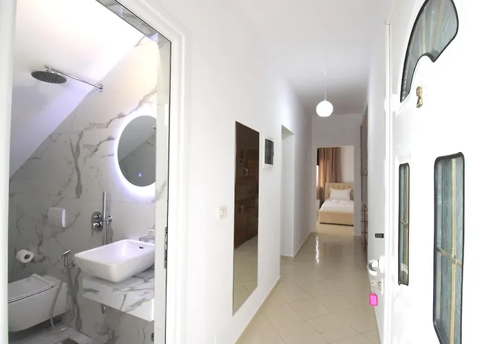 Ξενοδοχείο με διαμερίσματα Seaside Genti Pollo Εξαμίλιο