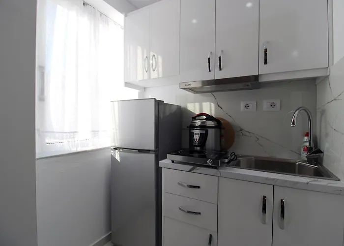 Seaside Genti Pollo Εξαμίλιο