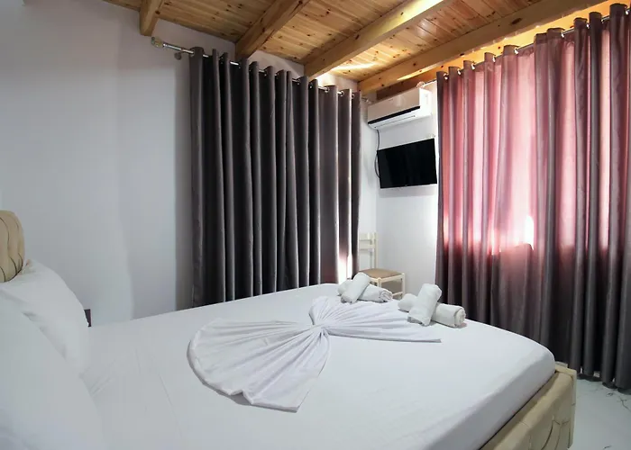 Ξενοδοχείο με διαμερίσματα Seaside Genti Pollo Εξαμίλιο